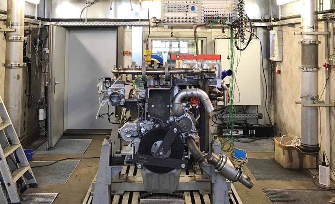 Ο Roman Mathyssek πιστεύει ότι «ο κινητήρας εσωτερικής καύσης με καύσιμο υδρογόνο είναι ο πιο κατάλληλος αντικαταστάτης του πετρελαιοκινητήρα»