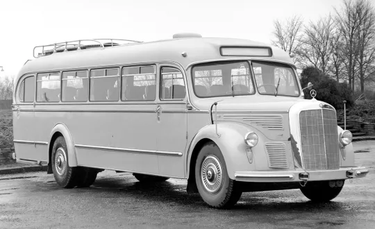 Το περιαστικό Mercedes-Benz O 6600.