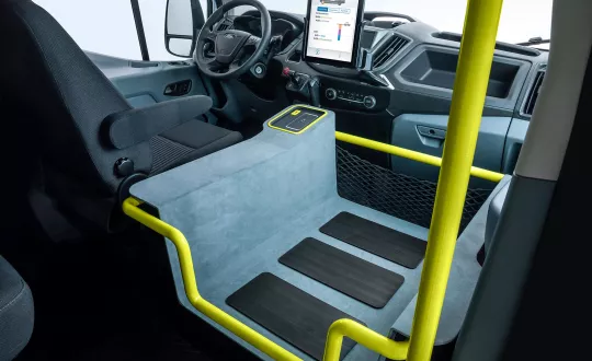 Smart Energy Concept: Σπουδή για εξοικονόμηση ενέργειας σε ηλεκτρικό 10θέσιο minibus