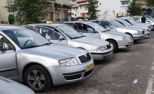 Φωτό: Ραδιοταξί Αγρινίου Φωτό: Ραδιοταξί Αγρινίου