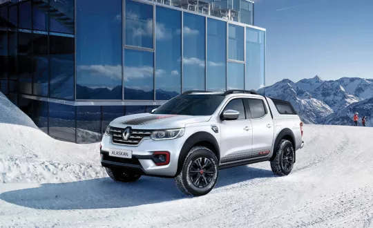 Το Renault Alaskan ICE Edition αποτελεί τον προπομπό της έκδοσης περιορισμένης παραγωγής που θα λανσαριστεί το προσεχές φθινόπωρο. Το Renault Alaskan ICE Edition αποτελεί τον προπομπό της έκδοσης περιορισμένης παραγωγής που θα λανσαριστεί το προσεχές φθινόπωρο.
