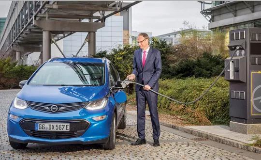 Στο Rüsselsheim της Γερμανίας, τη «γενέτειρα» της Opel, θα εγκατασταθούν μέχρι το 2020 περίπου 1.300 σταθμοί φόρτισης ηλεκτρικών οχημάτων. Στο Rüsselsheim της Γερμανίας, τη «γενέτειρα» της Opel, θα εγκατασταθούν μέχρι το 2020 περίπου 1.300 σταθμοί φόρτισης ηλεκτρικών οχημάτων.