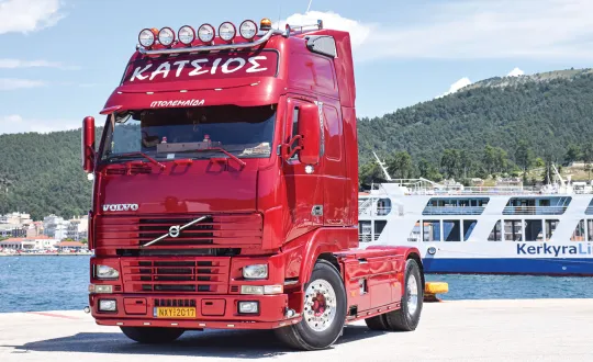 Η πρώτη γενιά της σειράς FH έχει γράψει τη δική της μοναδική ιστορία με χιλιάδες πωλήσεις σε όλο τον κόσμο.