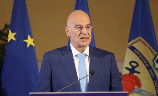 Δένδιας