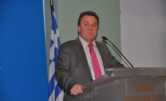 Ο Δήμαρχος Ασπροπύργου, Νίκος Μελετίου. Ο Δήμαρχος Ασπροπύργου, Νίκος Μελετίου.
