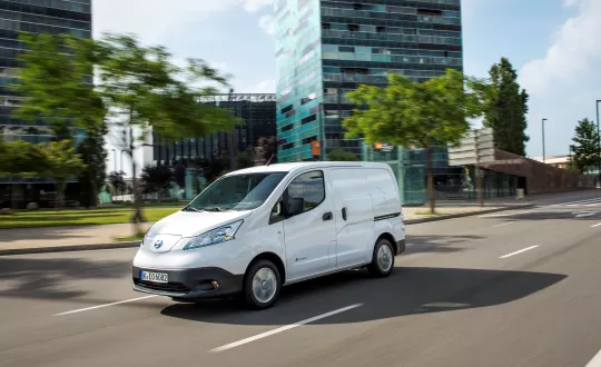 Η Συμμαχία Renault-Nissan-Mitsubishi διεξήγαγε μία νέα παγκόσμια έρευνα, η οποία αποτυπώνει την έντονη ζήτηση για ηλεκτρικά και αυτόνομα οχήματα, στο πλαίσιο της άνθισης του ηλεκτρονικού εμπορίου. Η Συμμαχία Renault-Nissan-Mitsubishi διεξήγαγε μία νέα παγκόσμια έρευνα, η οποία αποτυπώνει την έντονη ζήτηση για ηλεκτρικά και αυτόνομα οχήματα, στο πλαίσιο της άνθισης του ηλεκτρονικού εμπορίου.