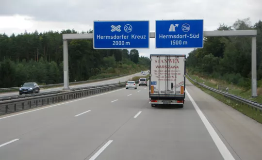 Πολωνικό φορτηγό σε γερμανικό αυτοκινητόδρομο. Το Trucks Control δεν είναι μακριά...