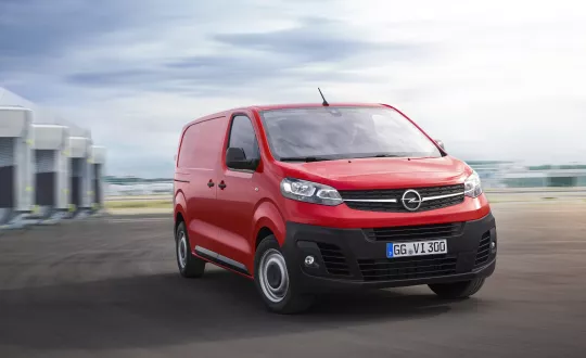 Το εμπορικό λανσάρισμα του νέου Opel Vivaro στη χώρα μας αναμένεται περί το φθινόπωρο. Το εμπορικό λανσάρισμα του νέου Opel Vivaro στη χώρα μας αναμένεται περί το φθινόπωρο.