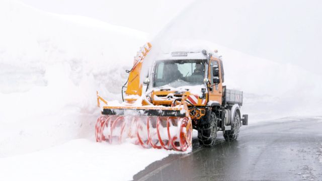 unimog snow