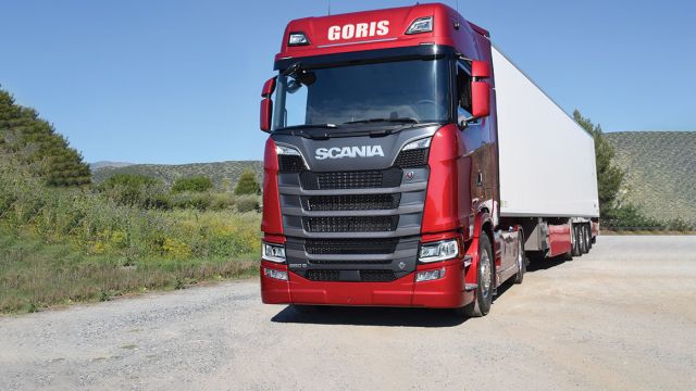 Το πρώτο Scania 660 S στη χώρα μας παραδόθηκε στην εταιρεία Goris Trans και είναι έτοιμο να ξεκινήσει τα δρομολόγιά του στην Ευρώπη.