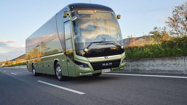 Το ΜΑΝ Lion’s Coach εξοπλίζεται με το σύστημα Optiview, το οποίο προσφέρει πολλαπλά οφέλη στον οδηγό του.
