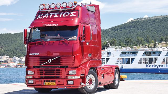 Η πρώτη γενιά της σειράς FH έχει γράψει τη δική της μοναδική ιστορία με χιλιάδες πωλήσεις σε όλο τον κόσμο. Η πρώτη γενιά της σειράς FH έχει γράψει τη δική της μοναδική ιστορία με χιλιάδες πωλήσεις σε όλο τον κόσμο.