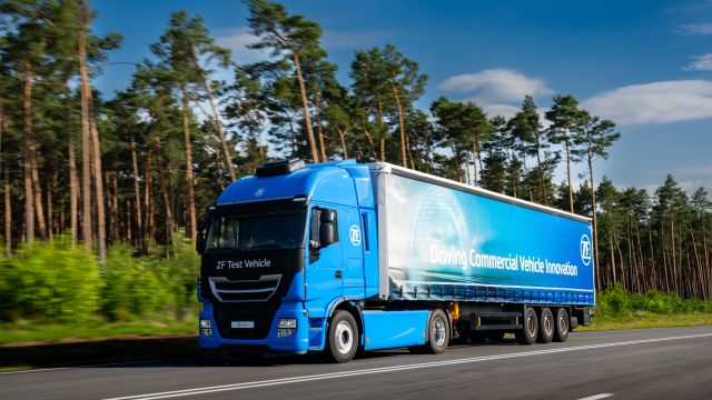 ZF TRUCK TRAXON