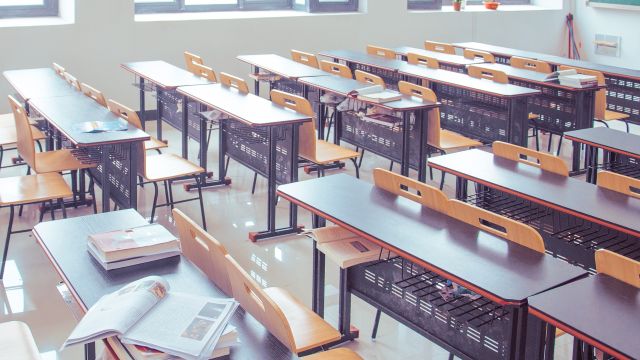 σχολική τάξη βιβλία