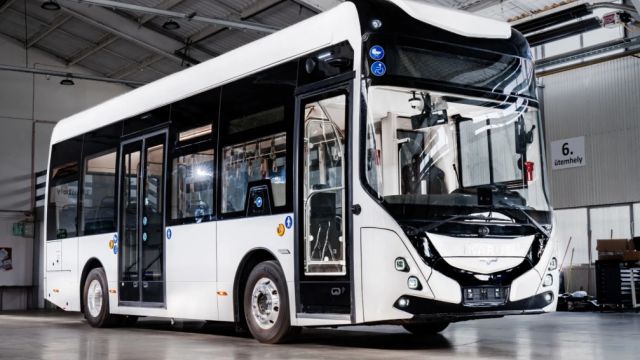 Φωτό: Ikarus Bus & Coach