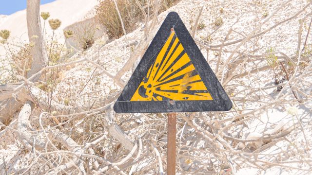 πινακίδα ανατίναξης