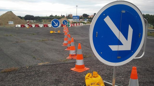 σήμα εργα δρομος