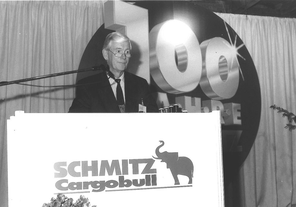 Dr Heinz Schmitz