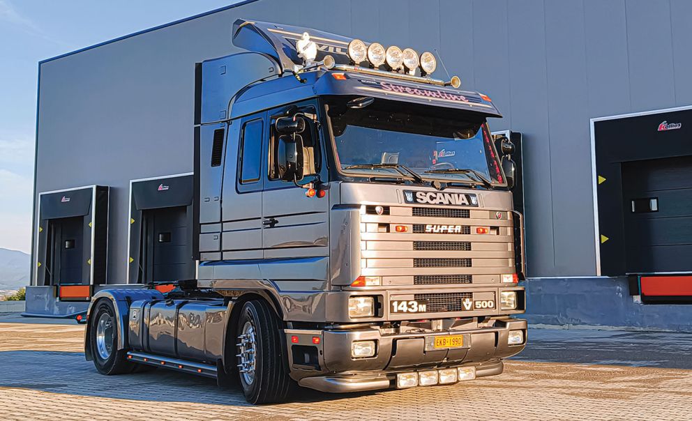 Το Scania 143Μ 500 είναι ένα από τα πιο εμβληματικά μοντέλα του Σουηδού κατασκευαστή.