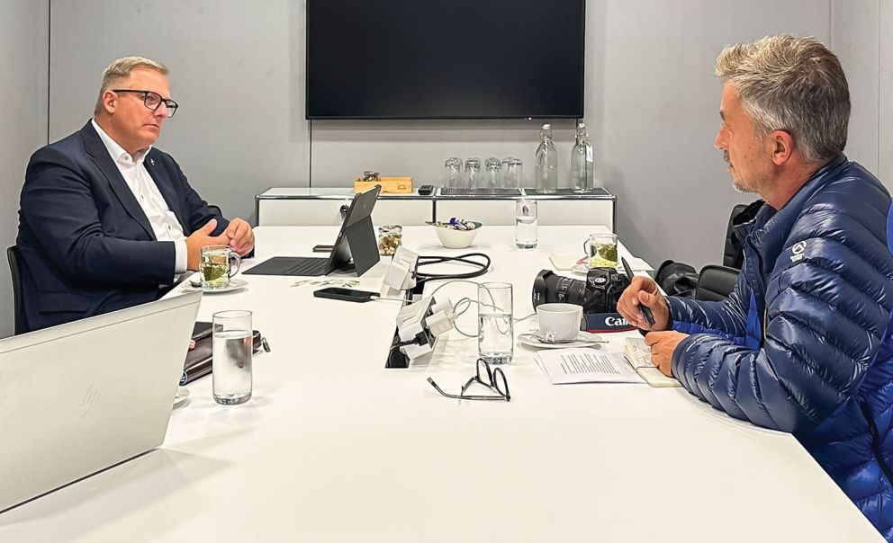 Αποκλειστική συνέντευξη του Robert Katzer στον συντάκτη μας Βασίλη Δαραμούσκα