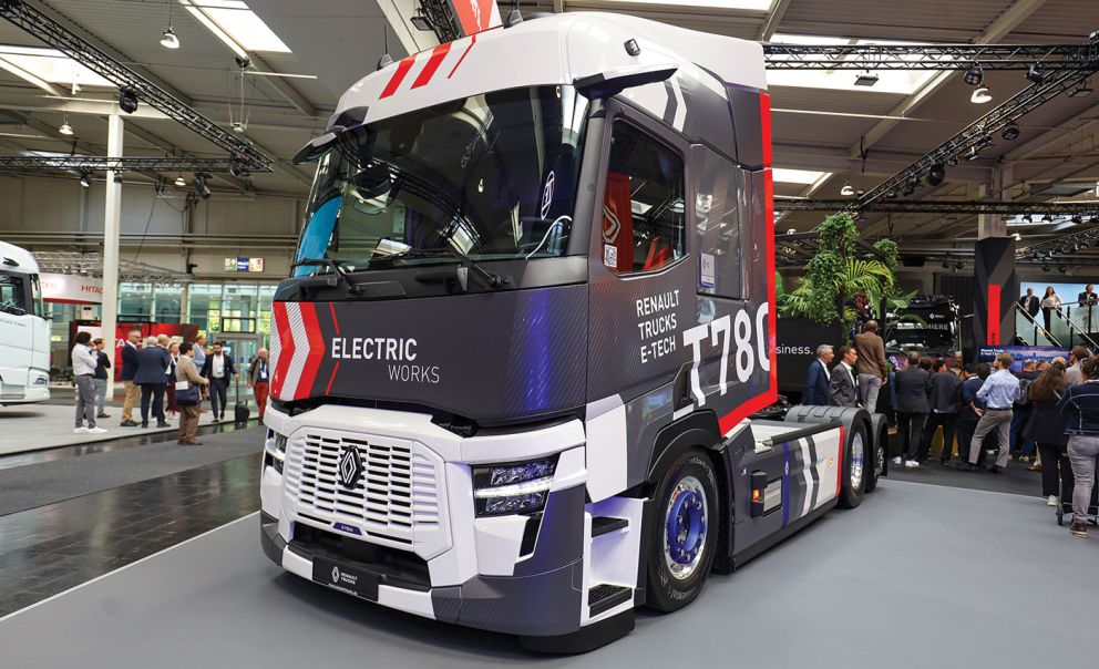 Το Renault Trucks E-Tech T 780 προσφέρει αυτονομία έως και 660 χλμ. με μία φόρτιση.