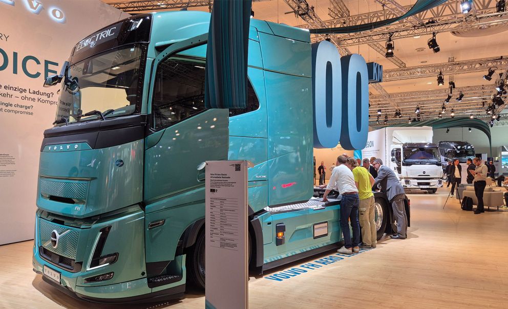 Volvo FH Aero Electric extended range