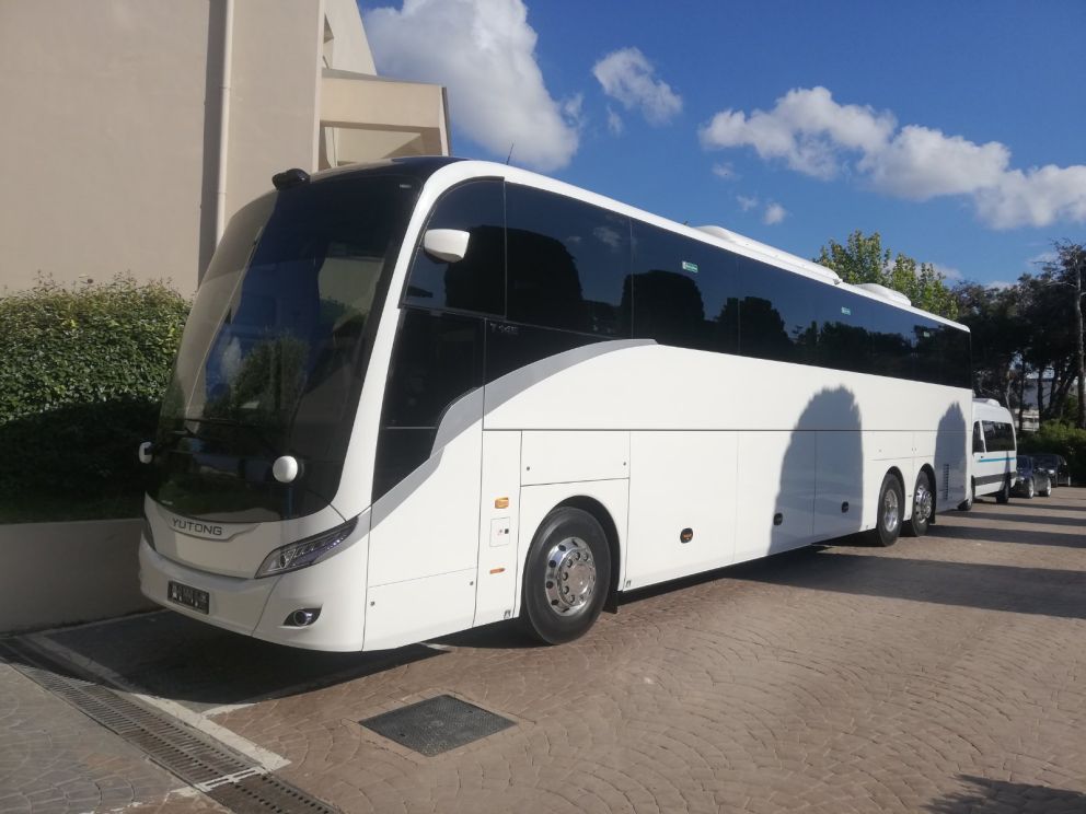 yutong παπαδακη πουλμαν