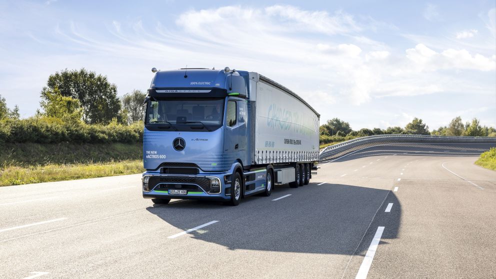 Το αμιγώς ηλεκτρικό eActros 600 είναι ιδανικό για βαριές εφαρμογές έως τους 42 τόνους μικτού ηλεκτρικό eActros 600