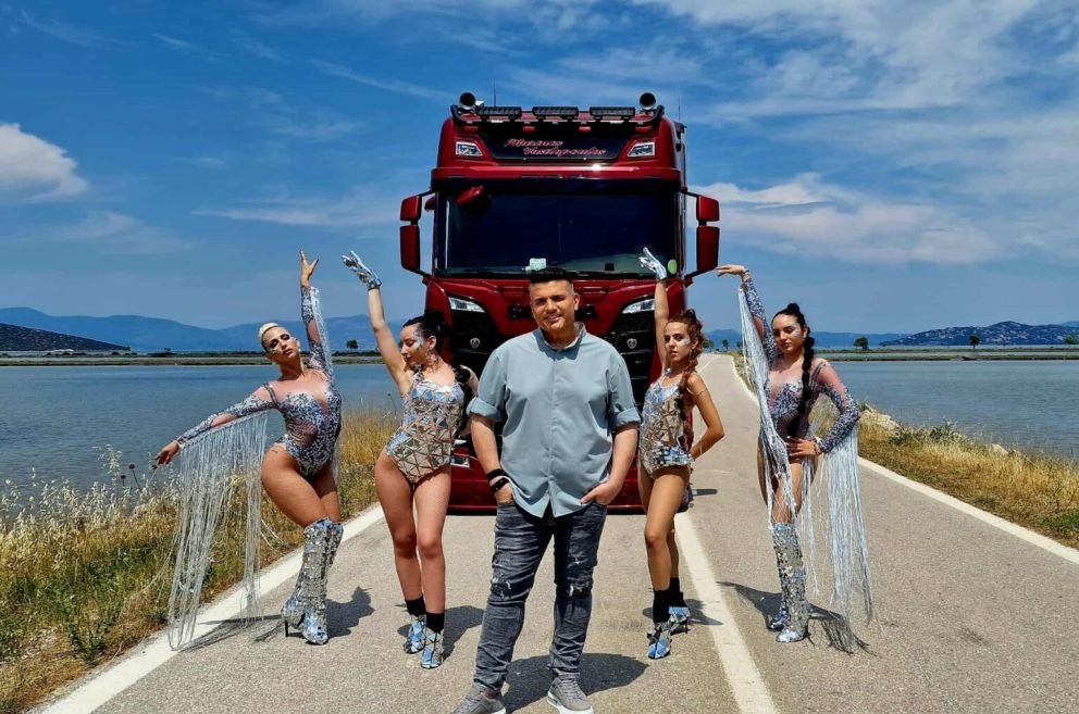 γιαννης καψαλης
