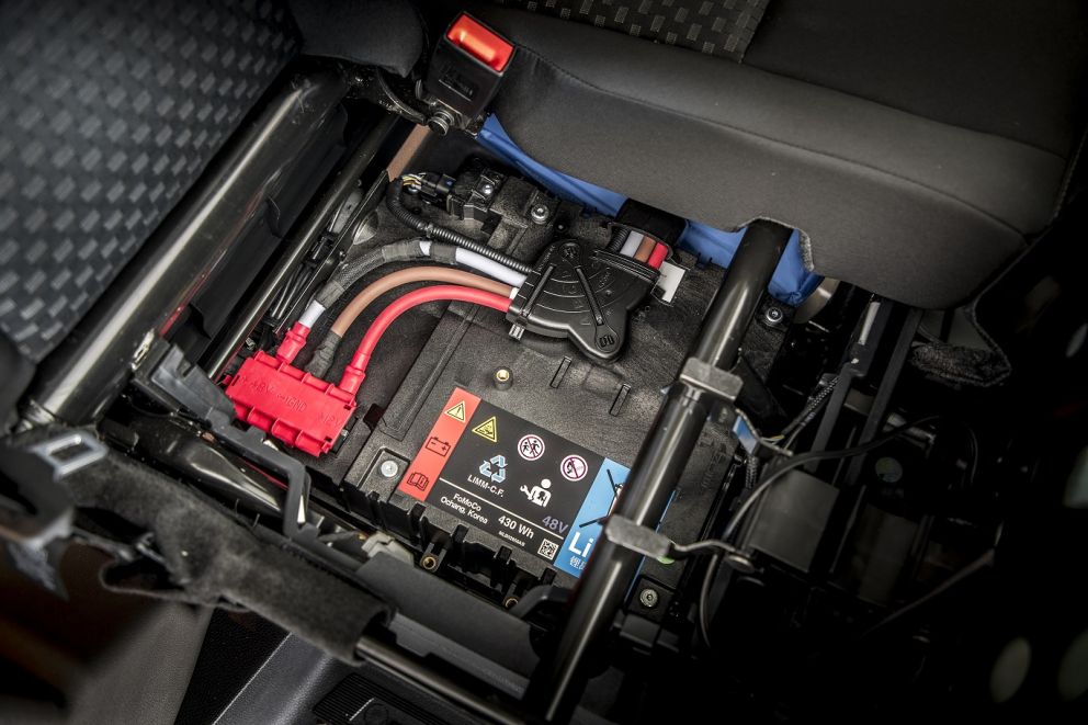 Ford Transit Van: Μονοκρατορία στα μεγάλα van
