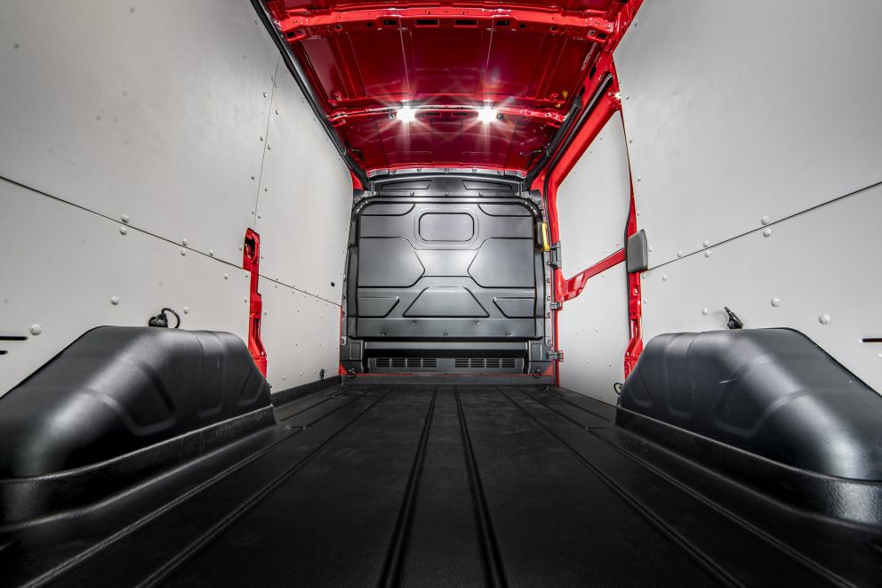 Ford Transit Van: Μονοκρατορία στα μεγάλα van