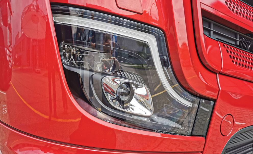 Actros L