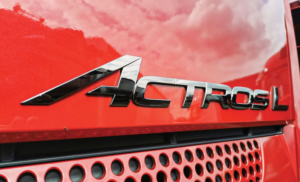 Actros L