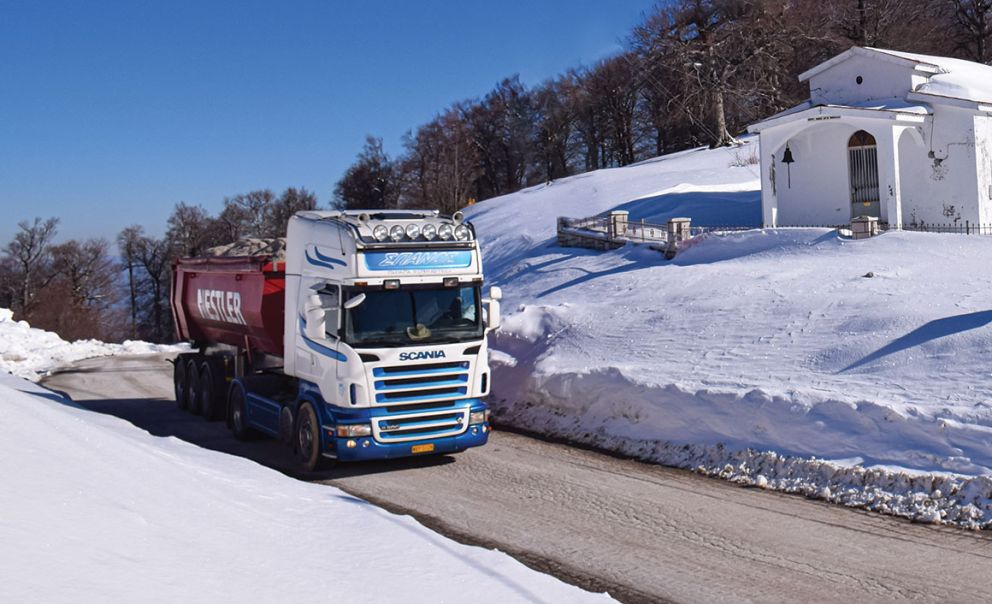scania χιόνια καρδίτσα