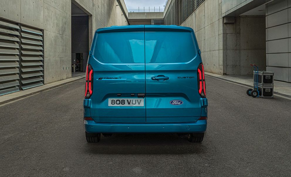Ford E-Transit Custom 
