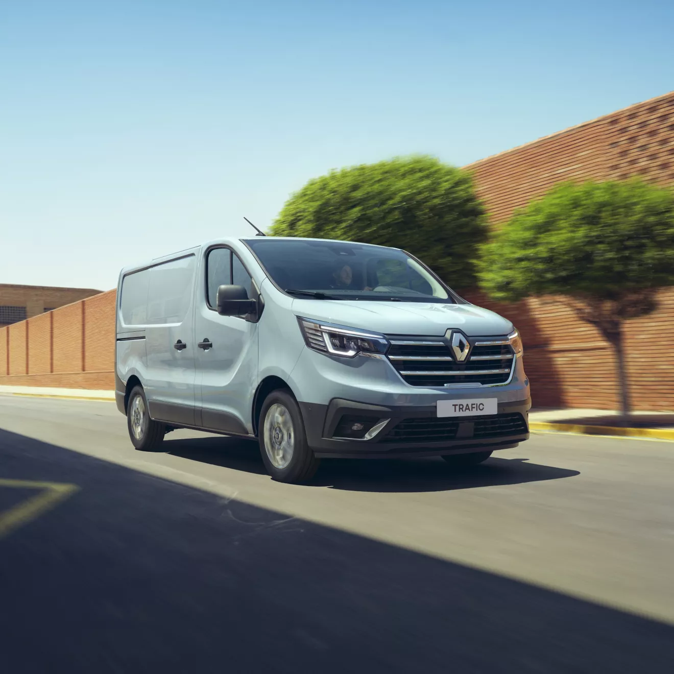 Δυναμικός σχεδιασμός για το νέο Trafic Renault TRafic