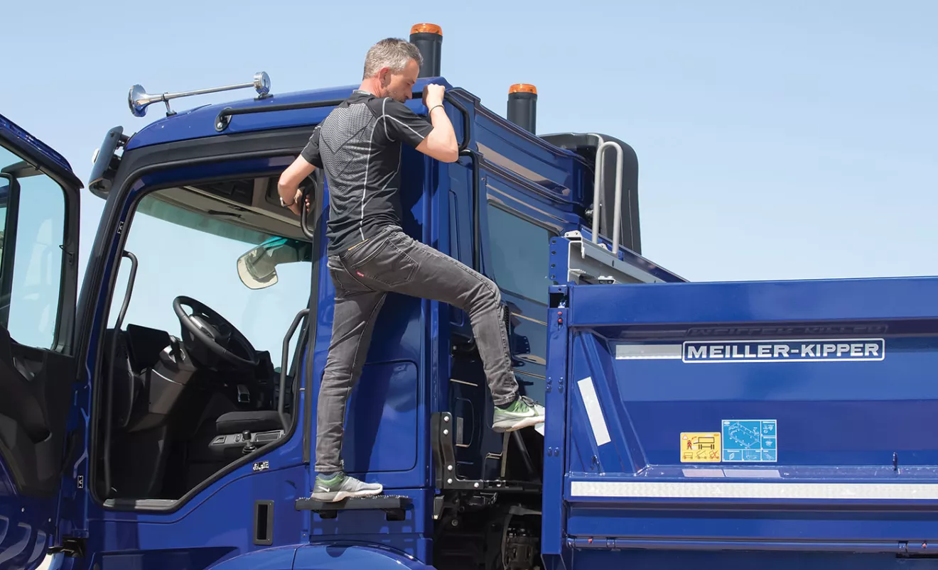 Mercedes-Benz Arocs 2651