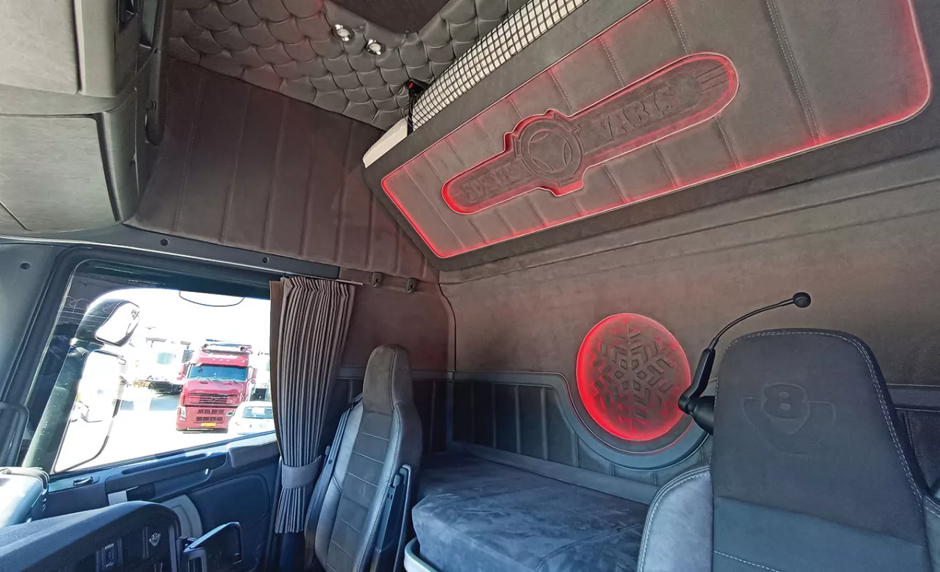 Leader…Cabin. Leader…Cabin.