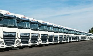 Η Girteka Logistics προχώρησε στην παραγγελία 1.500 επιπλέον μονάδων του DAF XF, ενώ μέσα στο 2018 είχε παραλάβει 500 ακόμα τράκτορες της ολλανδικής εταιρείας. Η Girteka Logistics προχώρησε στην παραγγελία 1.500 επιπλέον μονάδων του DAF XF, ενώ μέσα στο 2018 είχε παραλάβει 500 ακόμα τράκτορες της ολλανδικής εταιρείας.