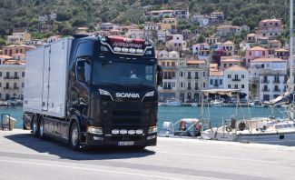 Το S 580 της επιχείρησης Ορφανού στο Γύθειο. Το S 580 της επιχείρησης Ορφανού στο Γύθειο.