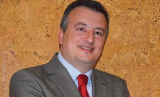 Προσφέρουμε στους αυτοκινητιστές συμφέρουσες λύσεις με εντελώς καινούργια φορτηγά προς μίσθωση, τονίζει ο κ. Γιώργος Κιολεΐδης. Προσφέρουμε στους αυτοκινητιστές συμφέρουσες λύσεις με εντελώς καινούργια φορτηγά προς μίσθωση, τονίζει ο κ. Γιώργος Κιολεΐδης.