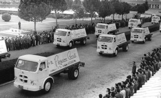 Τα δύο πρώτα μοντέλα, τα Pegaso I και Pegaso II, κληρονόμησαν την επίπεδη καμπίνα του Hispano Suiza 66-D, η οποία έγινε τόσο δημοφιλής που για πολλά χρόνια τα «cab-over» φορτηγά ονομάζονταν φορτηγά τύπου «Pegaso». Τα δύο πρώτα μοντέλα, τα Pegaso I και Pegaso II, κληρονόμησαν την επίπεδη καμπίνα του Hispano Suiza 66-D, η οποία έγινε τόσο δημοφιλής που για πολλά χρόνια τα «cab-over» φορτηγά ονομάζονταν φορτηγά τύπου «Pegaso».