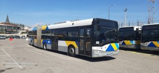 Η πρώτη παράδοση λεωφορείων από την Εθνική Leasing που ξεκινούν δρομολόγια στην Αθήνα και περιλαμβάνει 7 λεωφορεία 12μετρα (6 Solaris Urbino 12 και 1 Irisbus Crossway LE) καθώς και 3 λεωφορεία αρθρωτά (Solaris Urbino 18). Ο μέσος όρος των χιλιομέτρων τους είναι περίπου 472.000, σε όλα έχει γίνει ενδελεχής έλεγχος και συντήρηση όλων των μηχανικών μερών τους. Η πρώτη παράδοση λεωφορείων από την Εθνική Leasing που ξεκινούν δρομολόγια στην Αθήνα και περιλαμβάνει 7 λεωφορεία 12μετρα (6 Solaris Urbino 12 και 1 Irisbus Crossway LE) καθώς και 3 λεωφορεία αρθρωτά (Solaris Urbino 18). Ο μέσος όρος των χιλιομέτρων τους είναι περίπου 472.000, σε όλα έχει γίνει ενδελεχής έλεγχος και συντήρηση όλων των μηχανικών μερών τους.