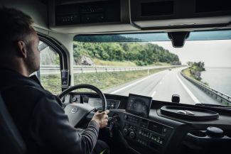 driver volvo οδηγός