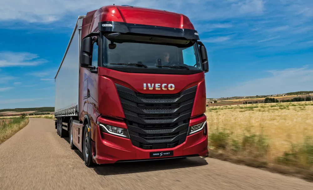 Πρώτη για τον μήνα Ιανουάριο η Iveco, τόσο στα βαρέα όσο και στα μεσαία φορτηγά, με συνολικά 15 ταξινομήσεις.