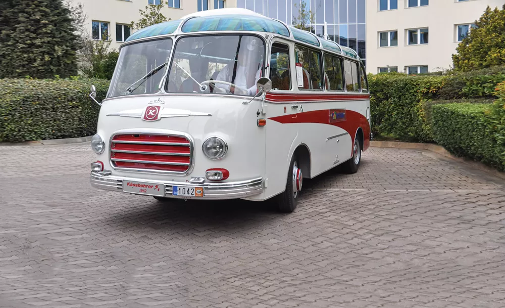 Χάρη στην τέλεια ανακατασκευή, το Setra S 6 είναι όπως ακριβώς κυκλοφόρησε το 1962 με αριθμό πλαισίου 56 248