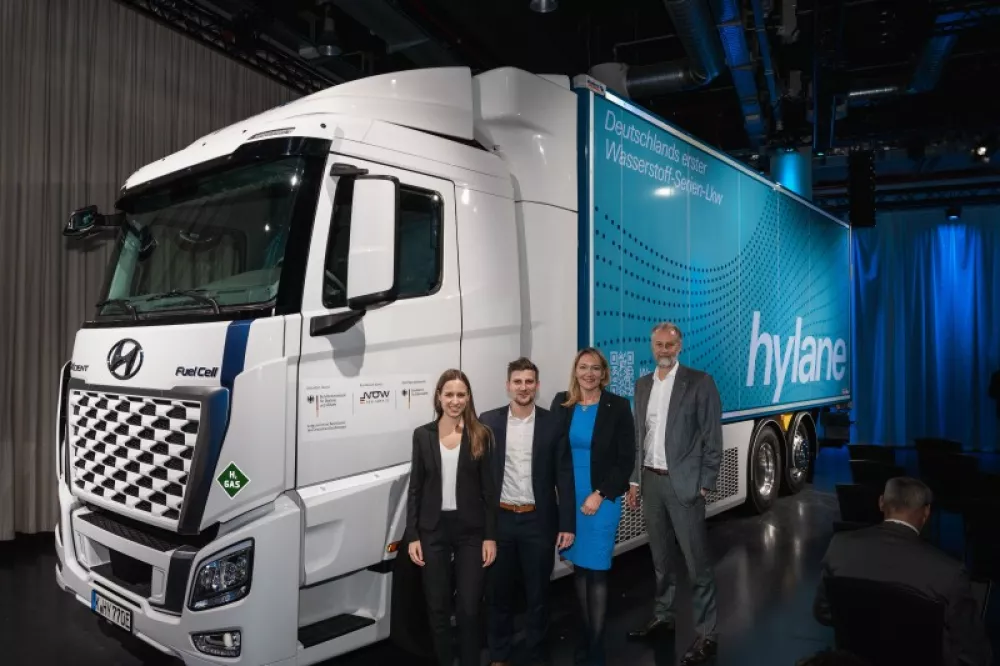 Ταξινομήθηκε στη Γερμανία το πρώτο φορτηγό υδρογόνου