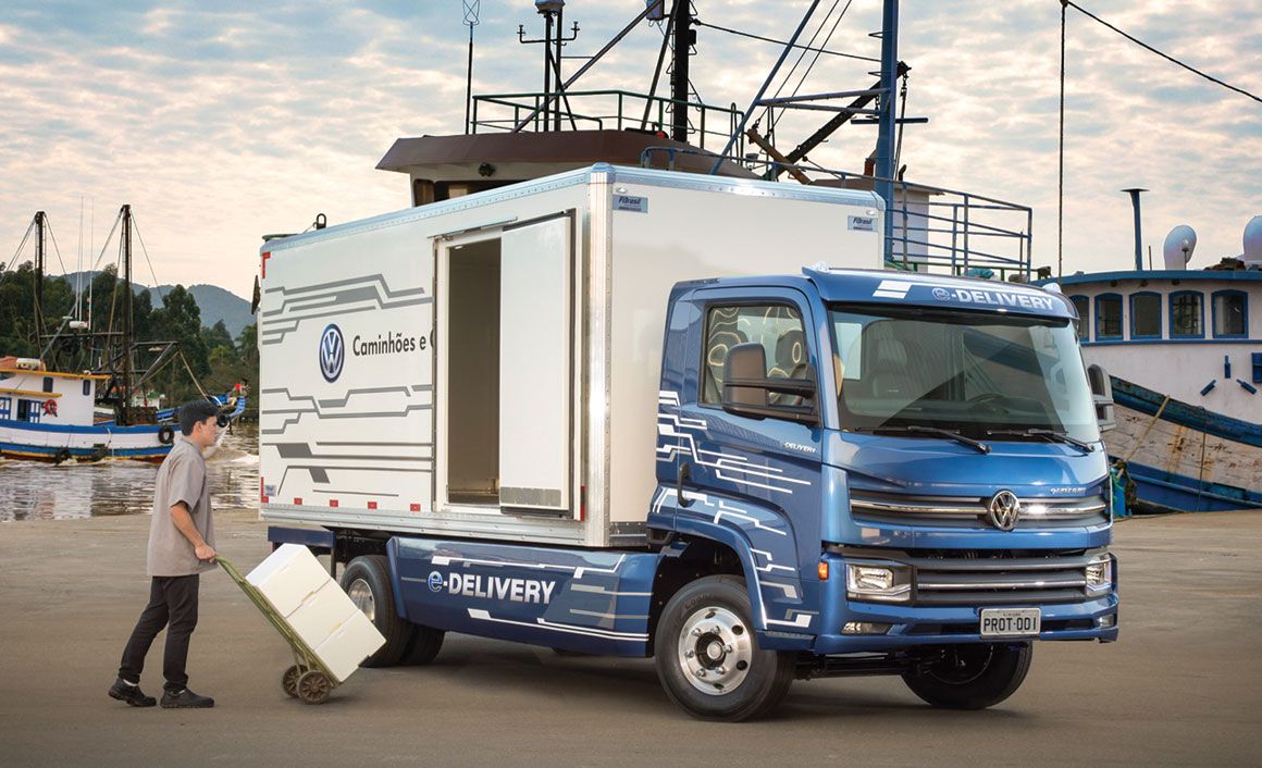 Η Volkswagen Caminhoes e Onibus (VWCO) υπέγραψε πρόσφατα τη μεγαλύτερη συμφωνία πρόθεσης αγοράς ηλεκτρικών φορτηγών, καθώς η βραζιλιάνικη ζυθοποιία Ambev παρήγγειλε 1.600 e-trucks.