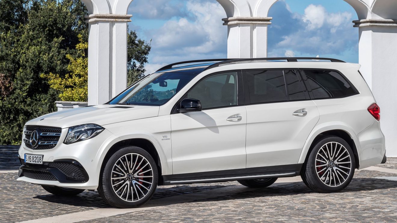 Η Mercedes-Benz GLS των 5.130 χλστ. είναι ένα μεγάλο πολυτελές SUV και τοποθετείται στην κορυφή της κατηγορίας της.