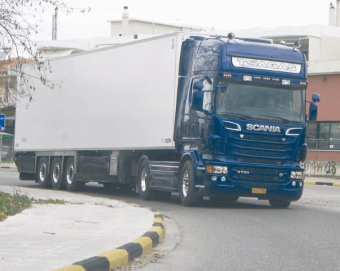 Δρομολόγια από την Ήπειρο στην Αθήνα με το Scania R 730 Δρομολόγια από την Ήπειρο στην Αθήνα με το Scania R 730